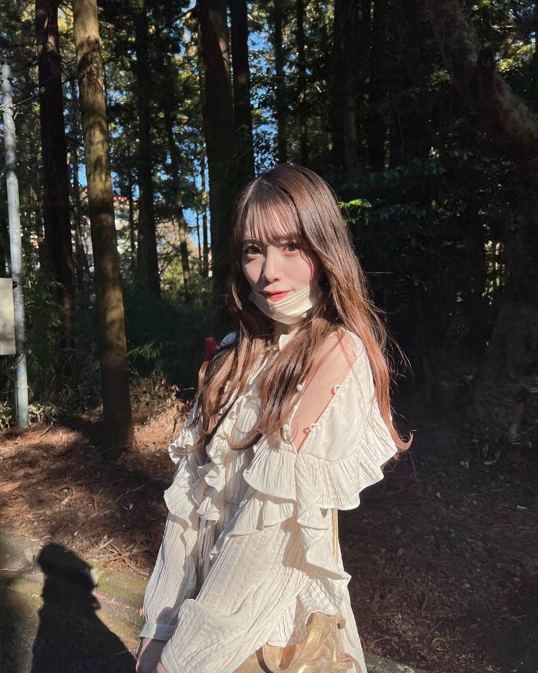 宇佐美幸乃さんのインスタグラム写真 - (宇佐美幸乃Instagram)「ぽかぽかな私  #shenery #snidel #spring #code #codenate #idol #japanesegirl #fashion #ロングヘアー　#onepiece #followme #follow #instamood #bag #instapic #selfie」3月18日 14時57分 - usami_yukino