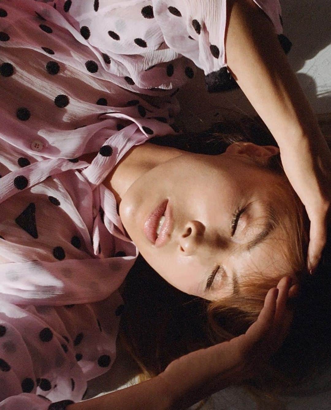 Sachiko Omoriのインスタグラム：「Hair and makeup for the beautiful Aska @askamatsumiya for @composer_magazine 🌸」