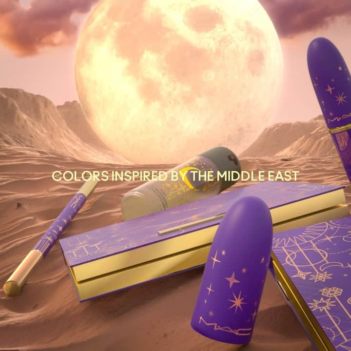 M∙A∙C Cosmetics Japanのインスタグラム：「🌙M·A·C マグニフィセント ムーン コレクション🌙 発売前からSNSで話題の限定コレクションがついに公式オンラインに登場！ 　 夜空に浮かぶ、三日月と星からインスパイア。褐色の砂漠や、黄金の砂丘、煌めく月面をイメージさせるゴージャスながら取り入れやすいカラーラインアップ。 ミステリアスな雰囲気を醸し出す限定パッケージにも注目です🔮✨ 　　 全製品ラインアップ： ■エクストラ ディメンション × 4：サラウンディッド バイ スターズ (税込7,370円) ■スモール アイシャドウ × 6：マグニフィセント ムーン (税込6,820円) ■リップスティック(全4色) (税込3,630円) ■リップペンシル(全4色) (税込2,860円) ■フィックス+ オリジナル (税込¥3,520) ■デュアル デア オールデイ ウォータープルーフ ライナー (税込¥4,290) ■129SES / 168SES デュアル エンディッド ブラシ (税込¥7,700)  *2022/3/18(金) オンライン先行発売 *2022/3/25(金) 全国発売 ㅤ #MACMagnificentMoon #MACマグニフィセントムーン」