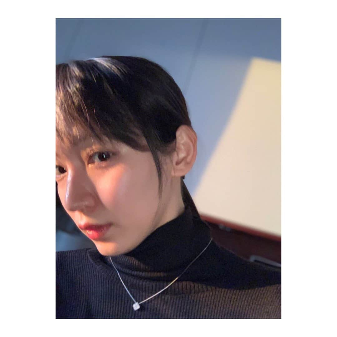 吉岡里帆さんのインスタグラム写真 - (吉岡里帆Instagram)「あったかくしてね。  🧛🏻‍♀️」3月18日 16時03分 - riho_yoshioka