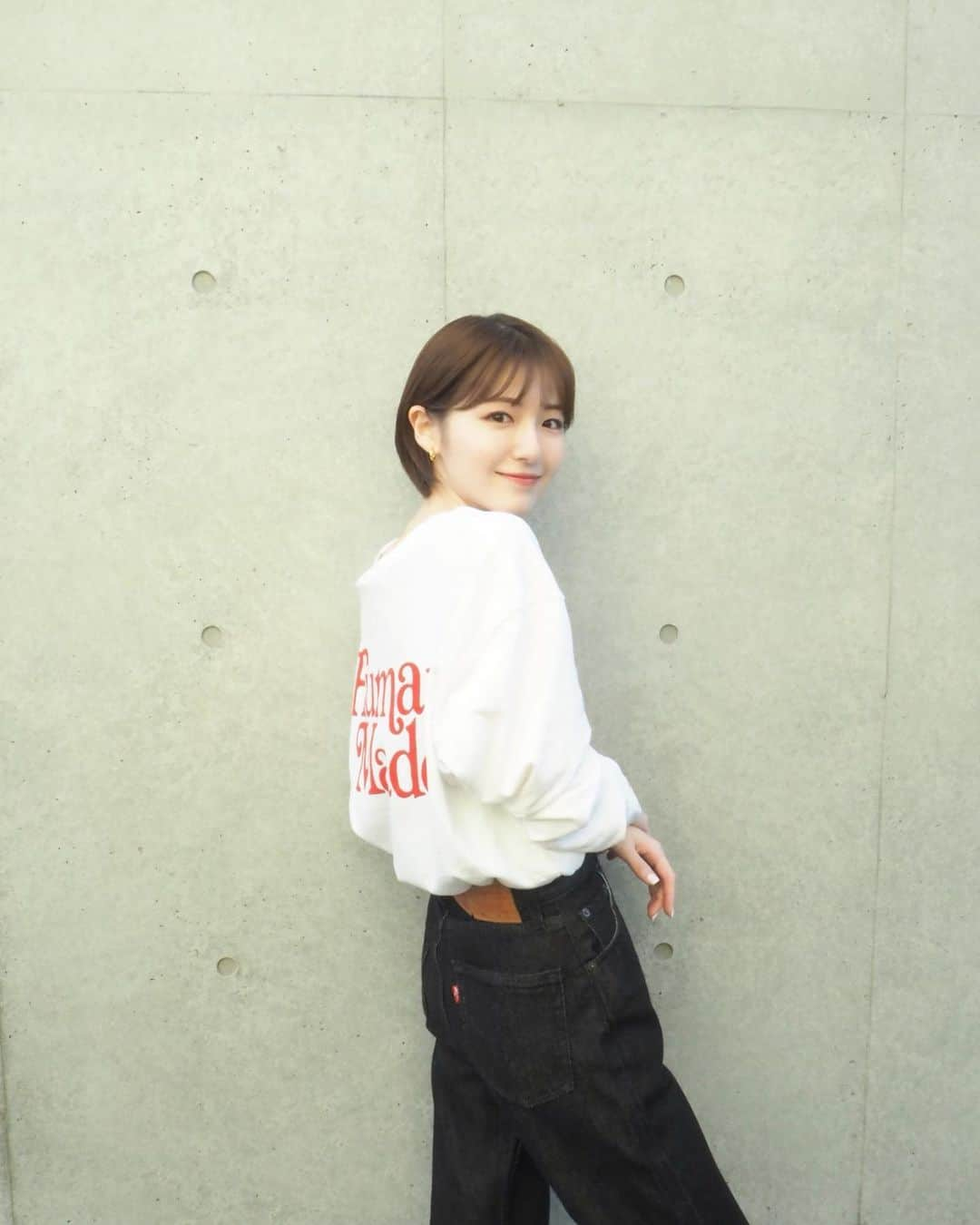 糸原美波さんのインスタグラム写真 - (糸原美波Instagram)「@verdy × @levis_japan   ファンの方から頂いたお洋服 👖🫶🏻 可愛くてお気に入り 🤭  ありがとうございます ♡  #verdy  #girlsdontcry  #humanmade  #levis  #levis701」3月18日 18時31分 - minami_itohara