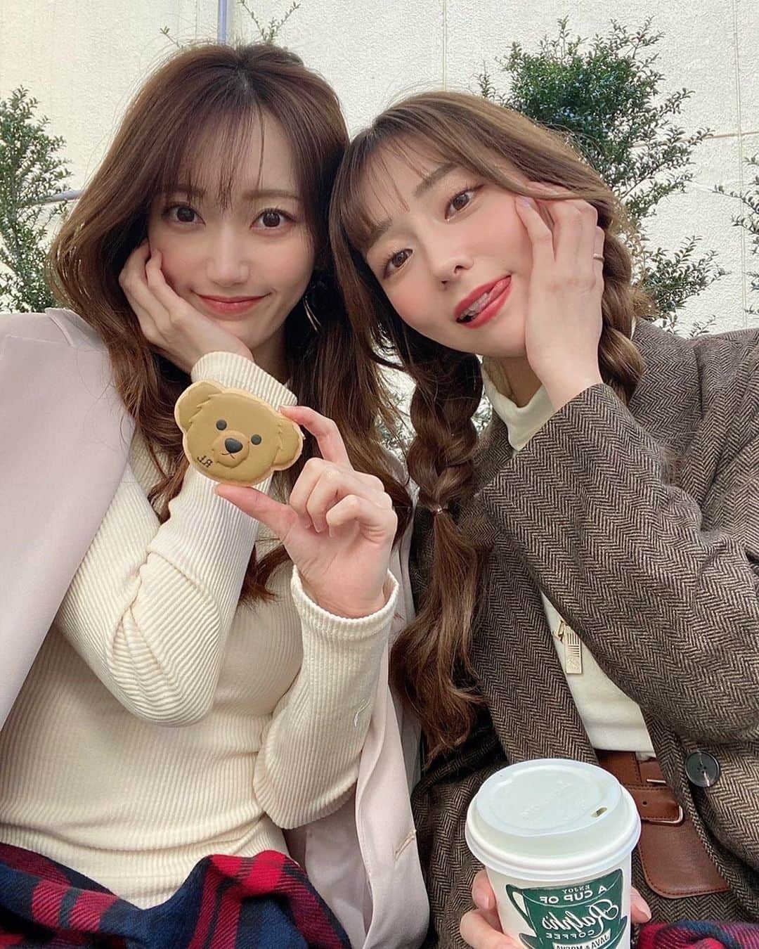 堀尾実咲のインスタグラム：「💚🧸🧸💚  #ralphlauren #ralphscoffee #ラルフローレン #ラルフローレンカフェ #ラルフズコーヒー #銀座カフェ」