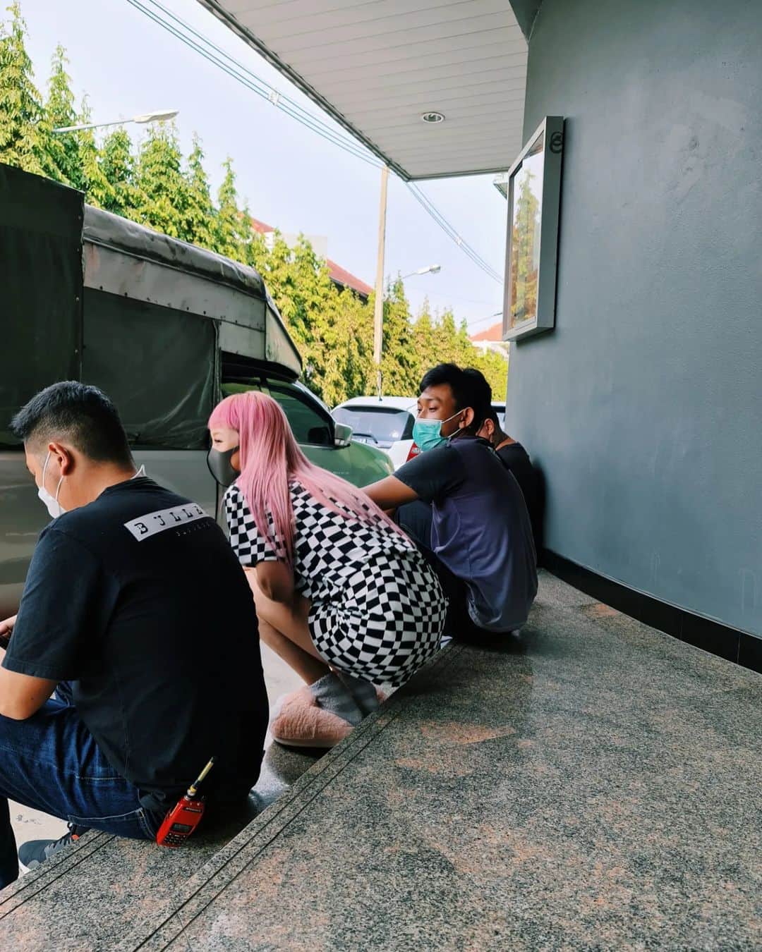 のインスタグラム：「Working hard👷‍♂️🦺⚒️🏥💦  (Special thanks BULLET crew 😹)」