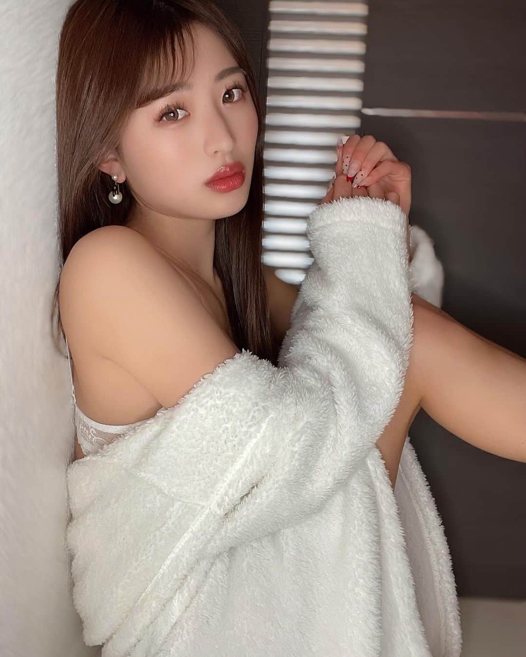 MIYABIのインスタグラム：「こんばんは🌙  お仕事で初九州に来ております☺️  わぁい嬉しい🐣  お土産たくさん買って帰ろ〜っと💕  素敵な夜を🌉  #cyberjapandancers」