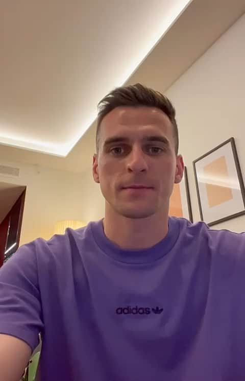 アルカディウシュ・ミリクのインスタグラム：「Hello Everyone, I would like to share with You a new project in which I am part of! Together with Rojson we are doing something innovative. As You can guess, we are combining sports and gaming. If You want to learn more and become our partner, go to www.tajnyprojekt-arka.pl and send us Your email. Secret will be revealed soon - You will receive more info by the end of March. Link in my bio. #tajnyprojekt-arka #tajnyprojektarka #arkadiuszmilik #arekmilik #ocochodziarek #rojson #corobiarekmilik #CoZrobiArek」