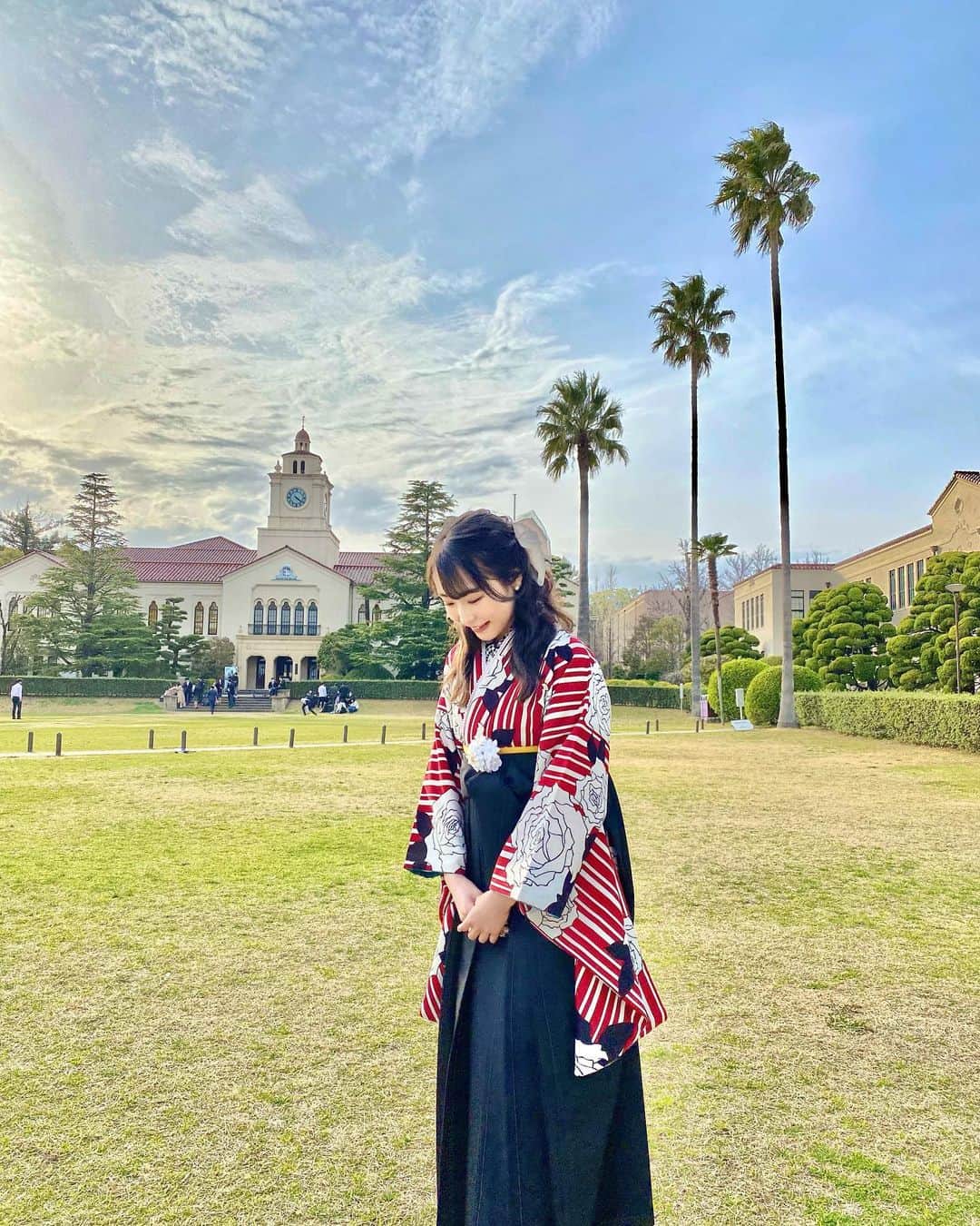 田中美有さんのインスタグラム写真 - (田中美有Instagram)「🎓🌸  関西学院大学を卒業しました🌙 大好きな友達に出会い、色んな経験を沢山し、素敵な時間を過ごすことが出来ました。 4年間ありがとう。」3月19日 18時00分 - miyutanaka_06