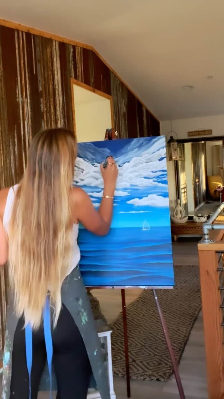 のインスタグラム：「Finally had some time for @artbytiarah & it was a very peaceful session 🙏🏽 ☁️🌊⛵️」