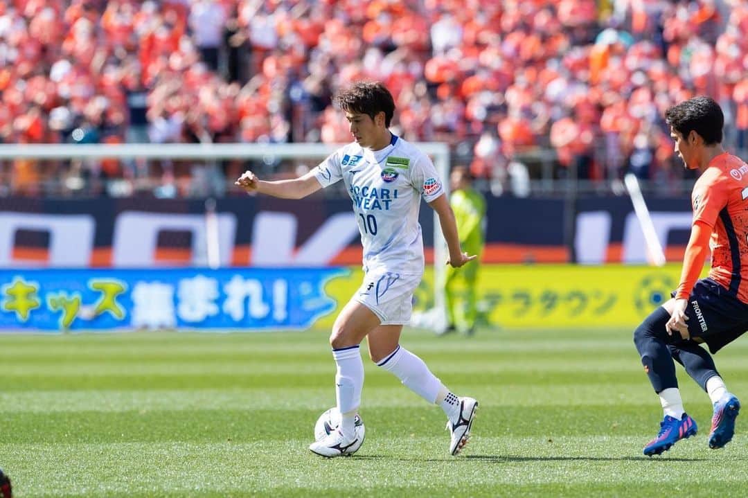 渡井理己のインスタグラム：「やっと勝てました😊 でもまだまだ良くなるし、 もっと勝てるように努力します！ 次は点取りたい…！！ チームのために頑張ります！  #徳島ヴォルティス  #mizunofootball」