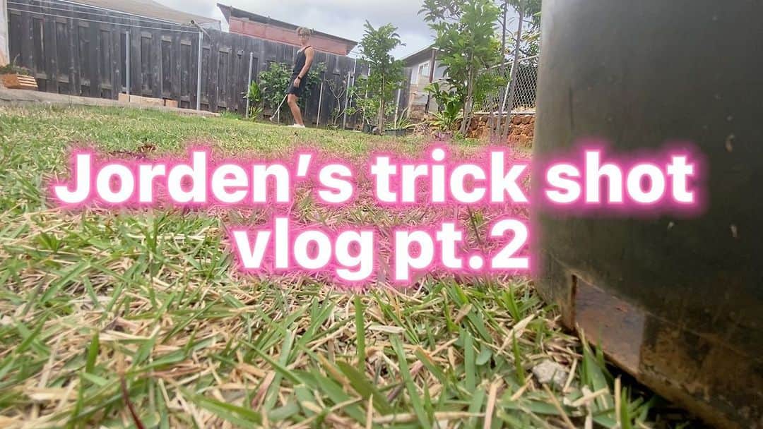 のインスタグラム：「Pt.2 of Jorden’s trick shot‼️  #boygroup #boyband #japan #crossingrain #xr #dance #hawaii #hilo #oahu #honolulu #dancer   @crossingrain  @xr_monarch  @xr_jorden  @xr_devin  @xr_haru  @xr_iamasher」