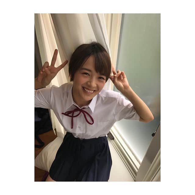 向井藍さんのインスタグラム写真 - (向井藍Instagram)「おはようございます🌞  good morning💙❤️  #aimukai #向井藍 #goodmorning #girl #jk #制服 #コスプレ #shorthair」3月20日 6時58分 - muuchan1024