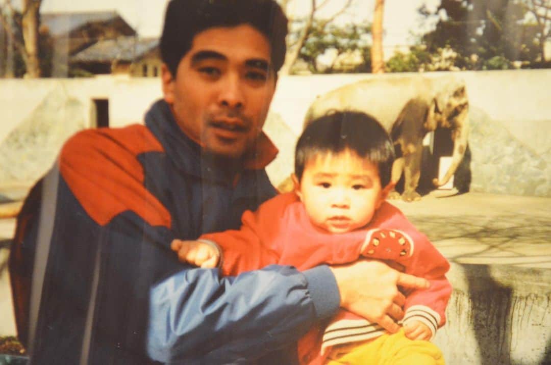 工藤壮人さんのインスタグラム写真 - (工藤壮人Instagram)「⠀ テゲバジャーロ移籍後、初ゴールを決めることができました。 ⠀ 今日は父ちゃんの誕生日。 ゴールを決めることができて本当によかった。 ⠀ 改めて誕生日おめでとう。 いつも応援ありがとう。」3月20日 22時57分 - masato_kudo_official