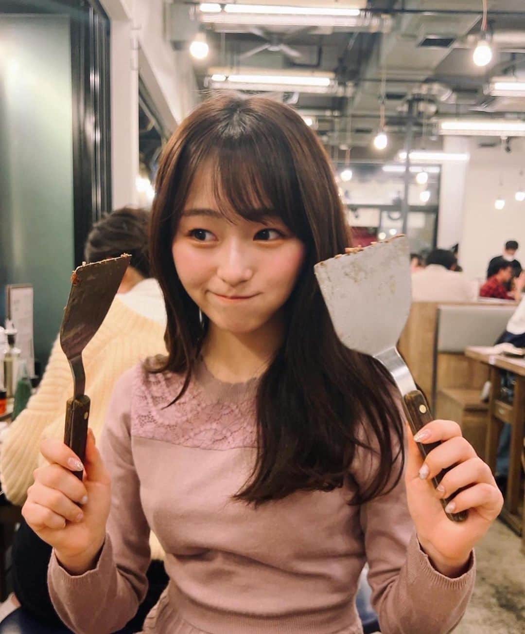 奥原ゆきののインスタグラム：「もんじゃ食べてぷらぷらしてたら、お花見も出来ちゃった休日🌸」