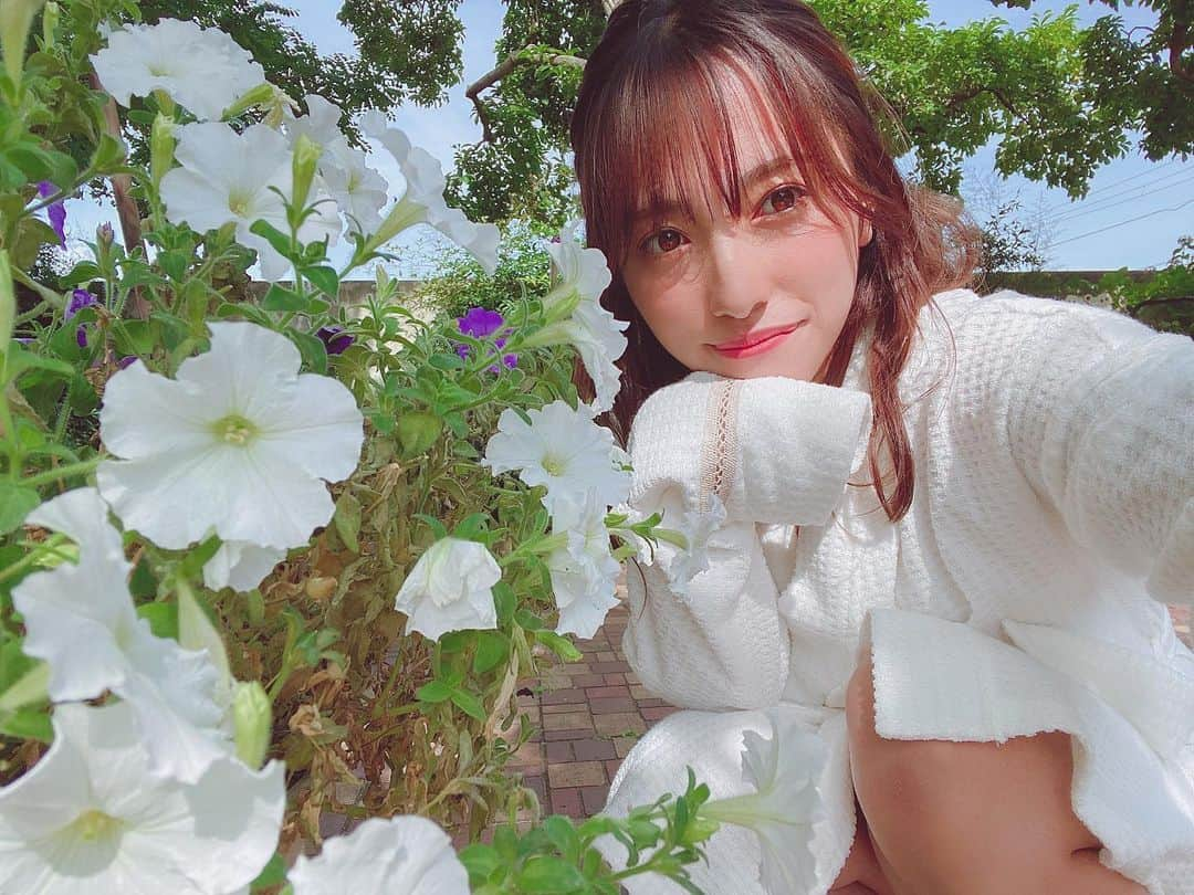 高梨瑞樹さんのインスタグラム写真 - (高梨瑞樹Instagram)「. おはながすきです💐gn」3月20日 23時48分 - tkns_mzk