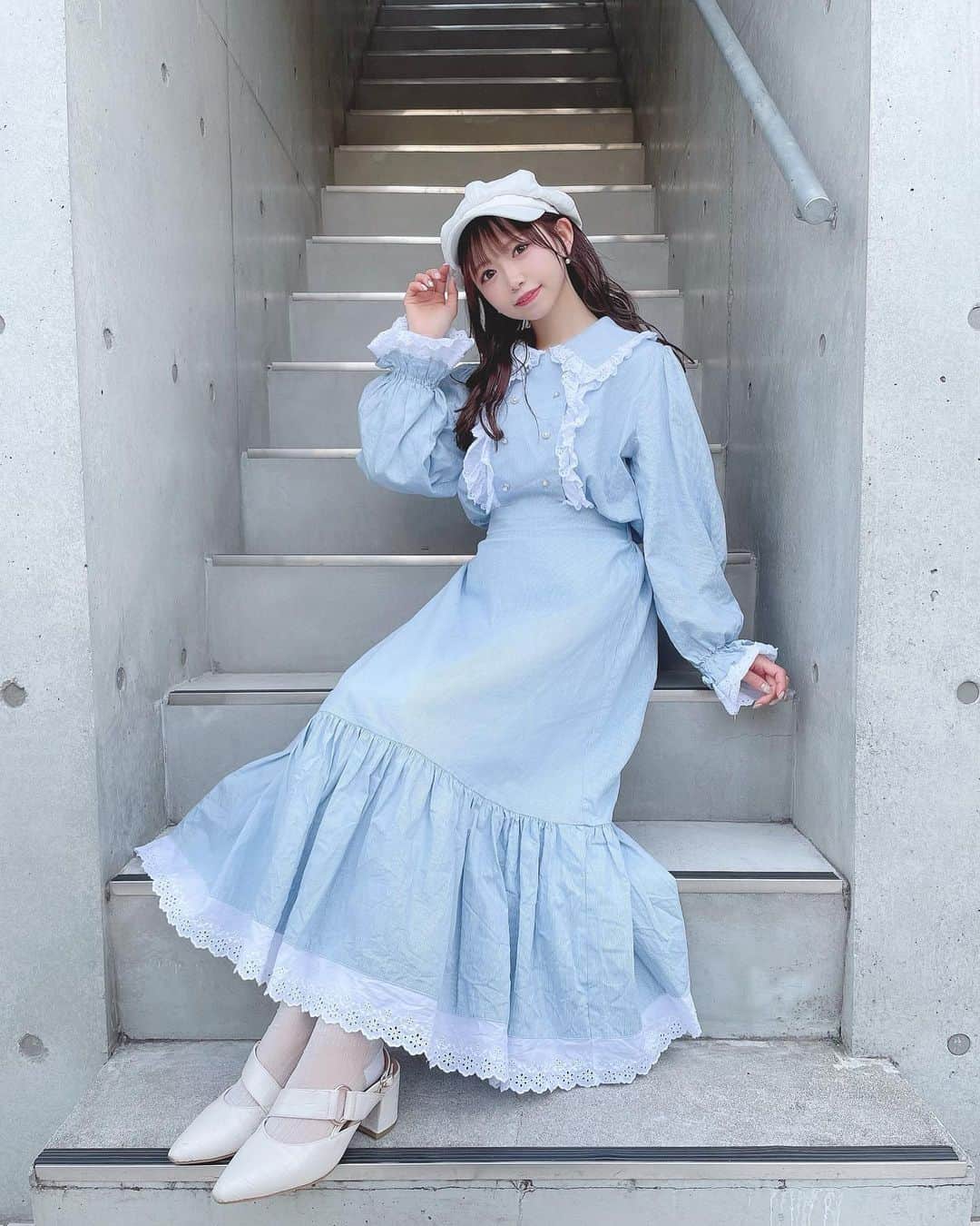 畑美紗起のインスタグラム：「水色だいすき…💠🤍🤍  セットアップなんだけど、 フリルついてたり細かいところまでかわいくてすき☺️  セットアップ🏷 @__treat.urself__   #ファッション #ファッションコーデ #セットアップ #セットアップコーデ #ワンピース #ガーリーコーデ #ootd #dailylook #treatürself」