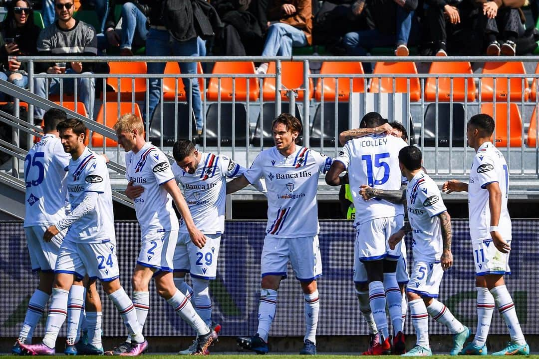 アルビン・エクダルのインスタグラム：「3 well needed points! 💪🏻🔥 @sampdoria」