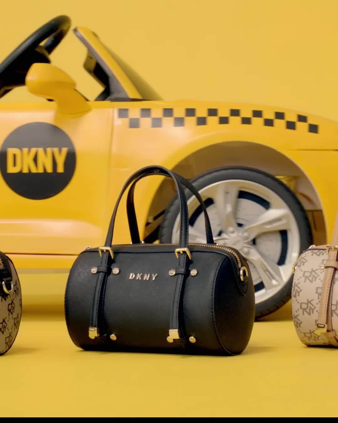 DKNYのインスタグラム：「Just press play, sit back, and have some fun.    #DKNYDoYourThing」