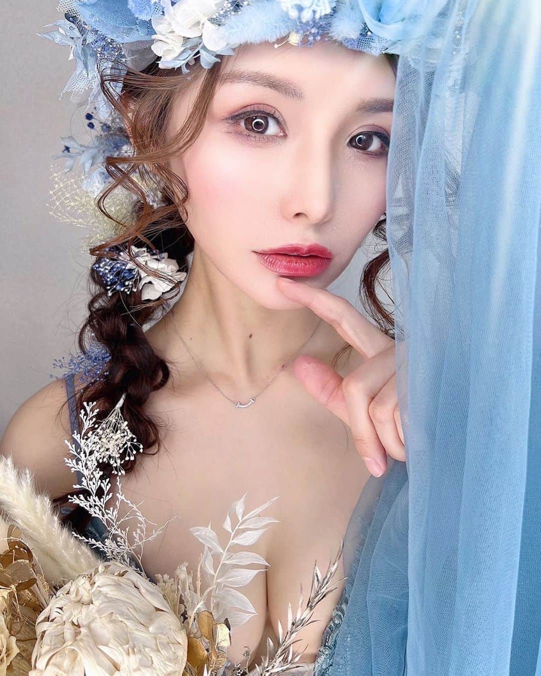蒼井彩加のインスタグラム：「#ホリージョ　#ホリージョ撮影 #グラビア　#ポートレート　#撮影 #トレーニング女子　#作品撮り #ポートレート撮影 #写真　#写真好きな人と繋がりたい  #被写体　#被写体モデル #dress  #gravure #portrait #shooting  #gymgirl #muscletraining #works  #workshooting #fitness #fitnesgirl #sns  #makeup #makeupartist  #mylife #japanese #japanesegirl #女孩 #模特   やっぱりブルーが好き💙」