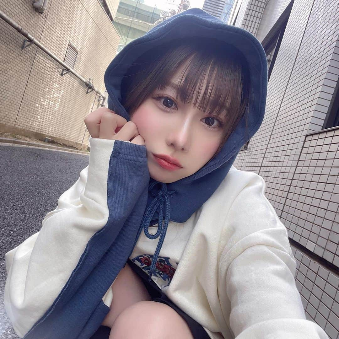 きりたんぽさんのインスタグラム写真 - (きりたんぽInstagram)「さむいっ！」3月21日 19時05分 - kiritampopopo