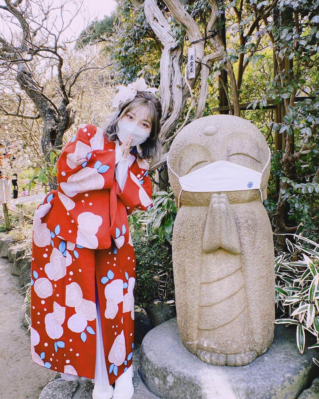 葵なつみのインスタグラム：「小学生ぶりの和み地蔵 会いたかった…💚🥺  @kamakura.kimono.kanon   #和み地蔵　#鎌倉　#長谷寺　#着物　#love  #instagood #fashion #happy #cute #followme #japan #girl #travel #photography」