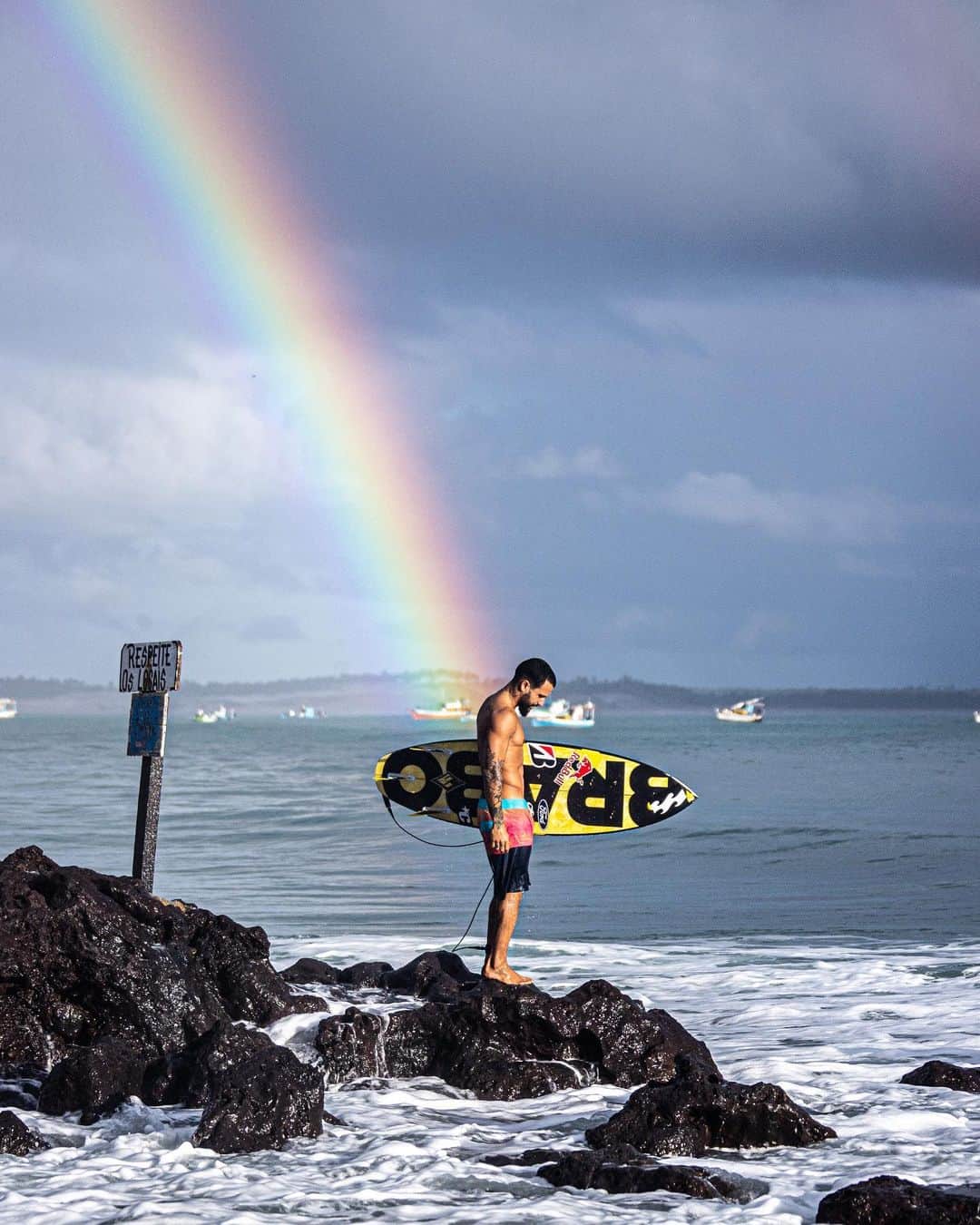 イタロ・フェレイラのインスタグラム：「No final do arco-íris 🌈  #iluminado   📸 @mocoto」