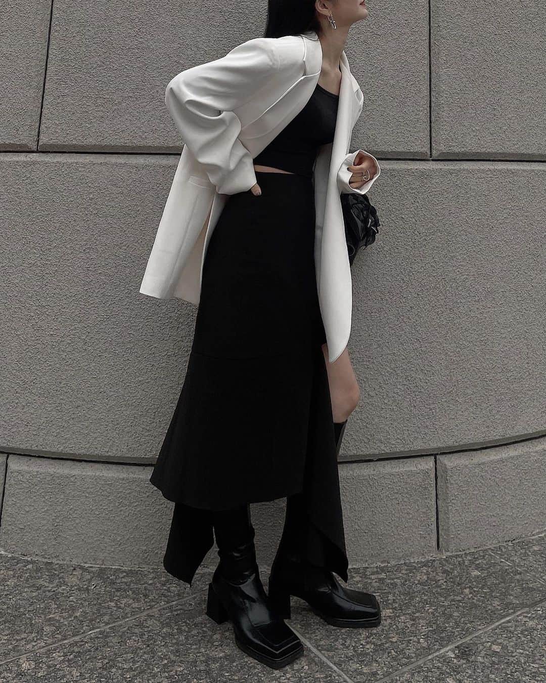 中村くるみのインスタグラム：「🤍🖤🖤」