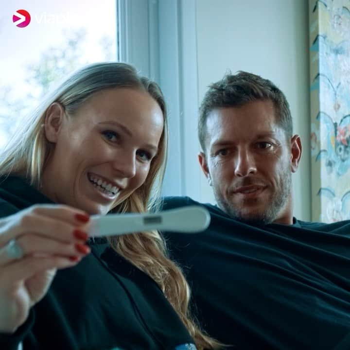 CarolineWozniackiのインスタグラム：「So excited our documentary series is finally premiering on @viaplaydanmark and @viaplaypl ! You can watch the first 2 episodes today! 😊」