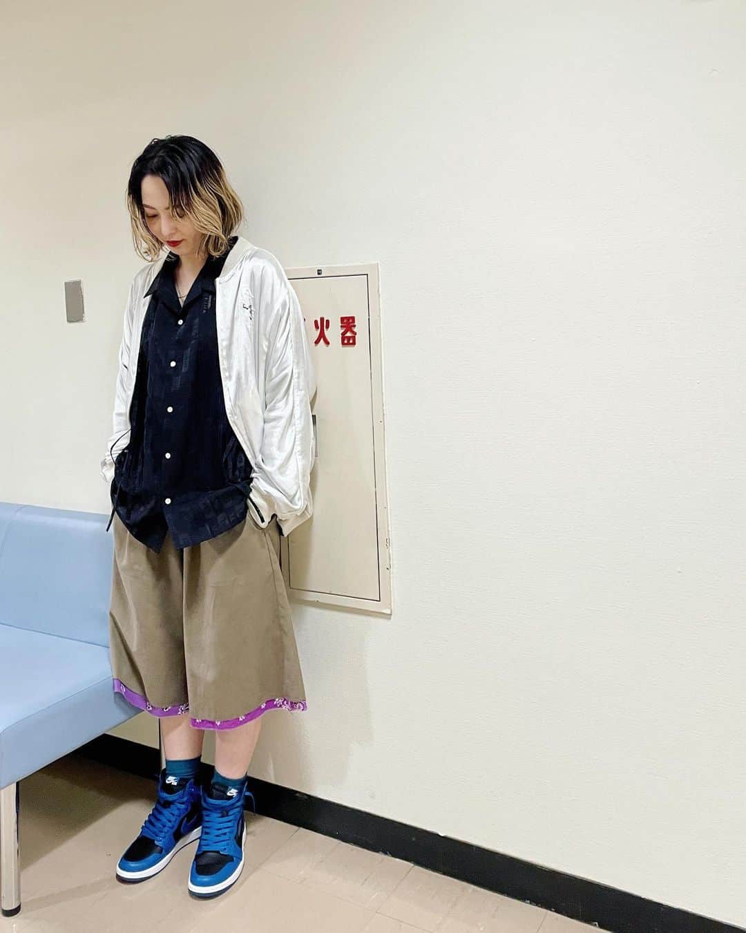 のインスタグラム：「立ち寝？😴 stylist @shofurukawa_   熱血バスケ生放送ありがとうございました」