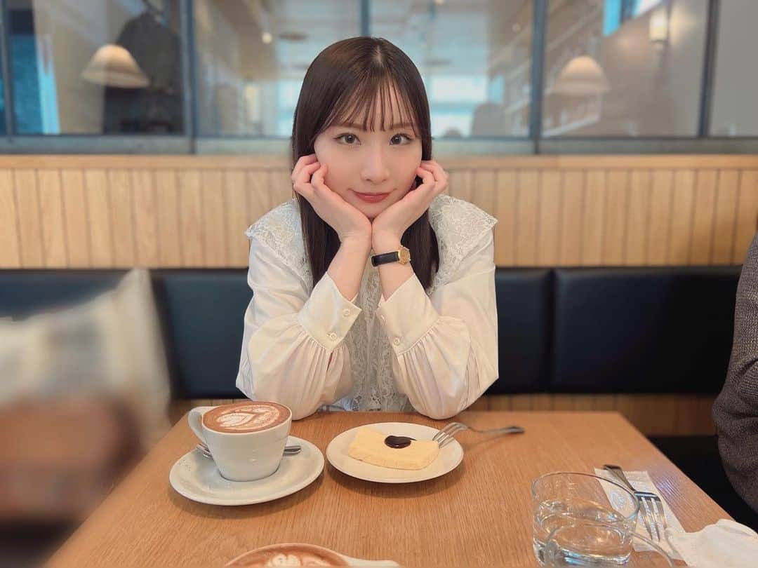 のインスタグラム：「就算疲倦，想到未來的事就有精神了。  #伊東める #伊東愛瑠」