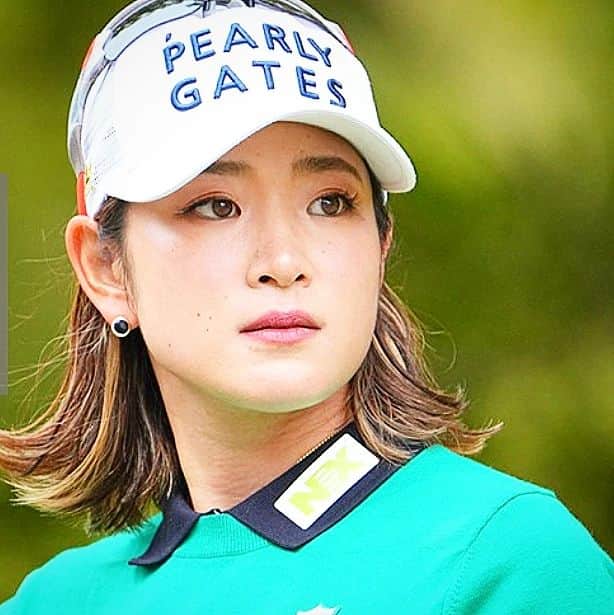 原英莉花ファンのインスタグラム：「. . . . . . . . . . . . . . . . #原英莉花#はらえりか#はらえりかファン#かわいい#女子プロゴルファー#ゴルフ男子#ゴルフ女子#jlpga90期生#黄金世代#横浜出身#湘南学院高卒#美人スポーツ選手#日本通運所属#全農#ミズノ#ジャンボ尾崎の弟子#日本女子オープン#ゴルフウェア#ゴルフコーデ#パーリーゲイツ#ジャックバニー#オシャレ#1999年生#2018年プロテスト合格#erikahara#golf#haraerika#エリエールレディス#英莉エール」