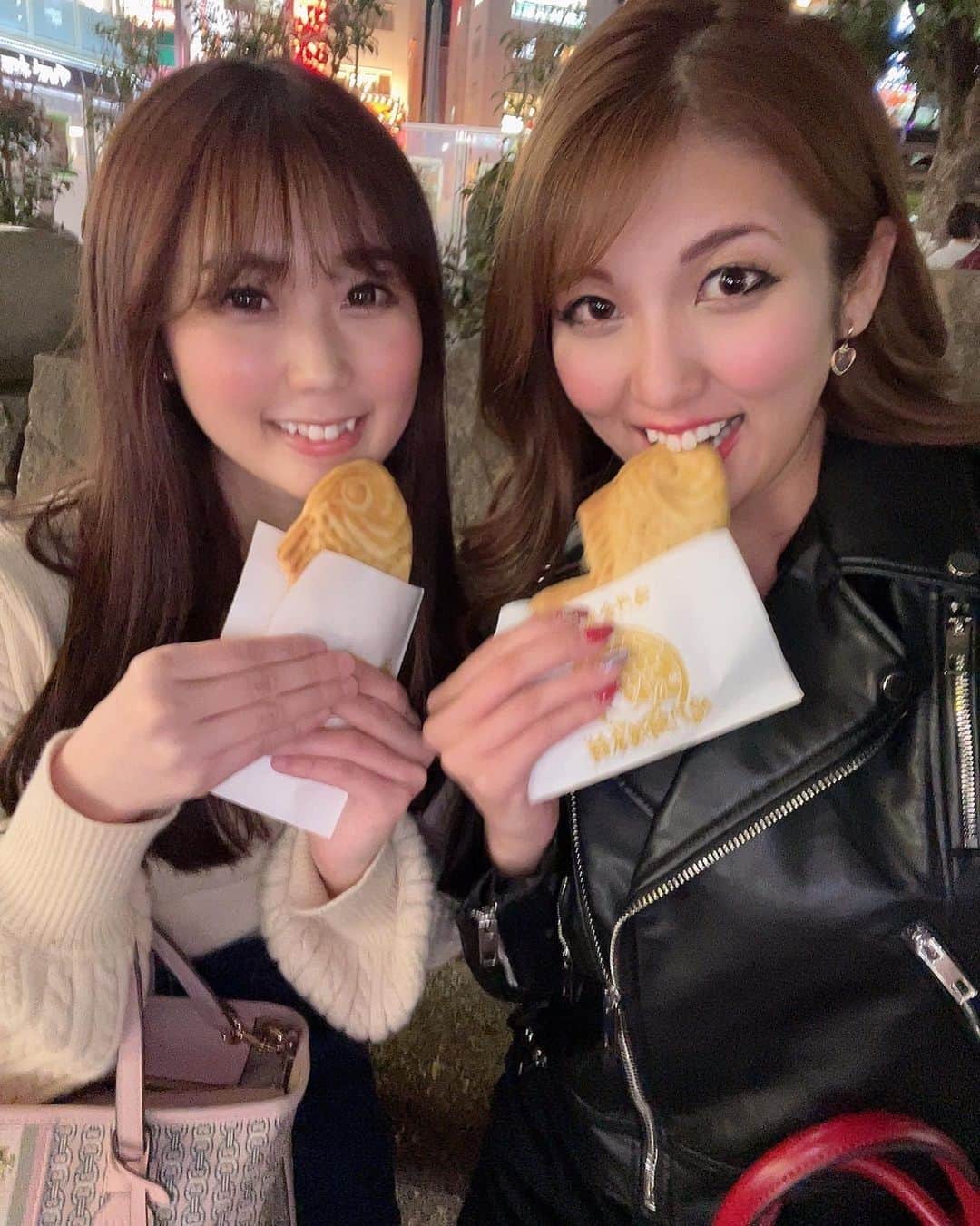 のインスタグラム：「あさみすと #たい焼き 🐟❤️  #たいやき」
