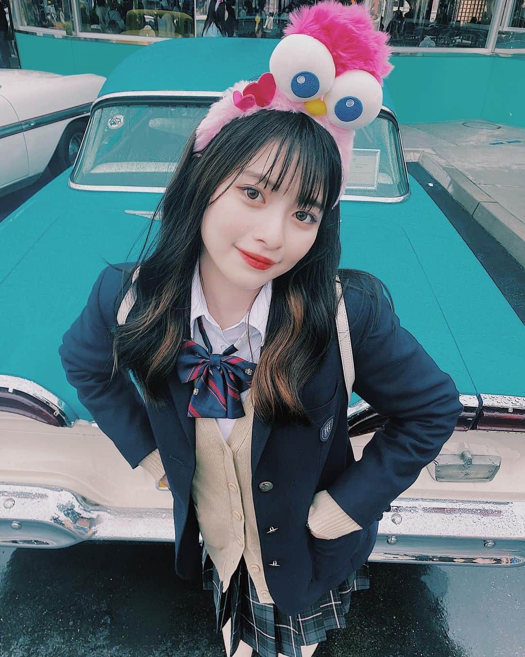 崎代夏怜のインスタグラム：「🌏❤️🙈  年パスGETした〜🖤  #usj #制服#ゆにば」