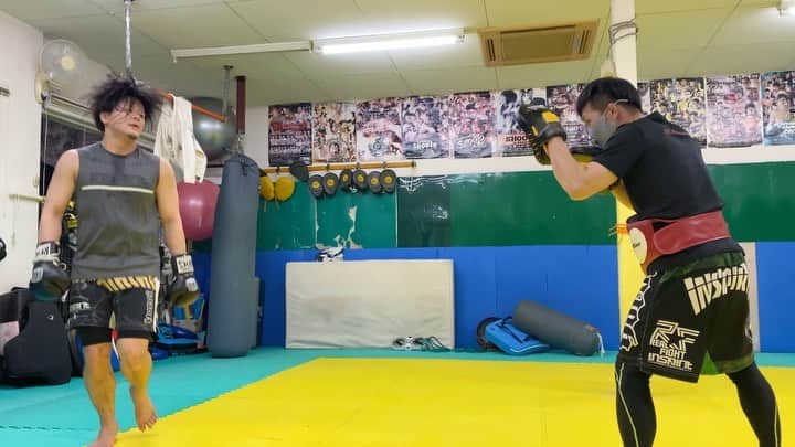 田丸匠のインスタグラム：「上がってきてます 成長感じれてる✊🏿🔥  ウェアは @inspirit_japan   #MMA #RIZIN #修斗」