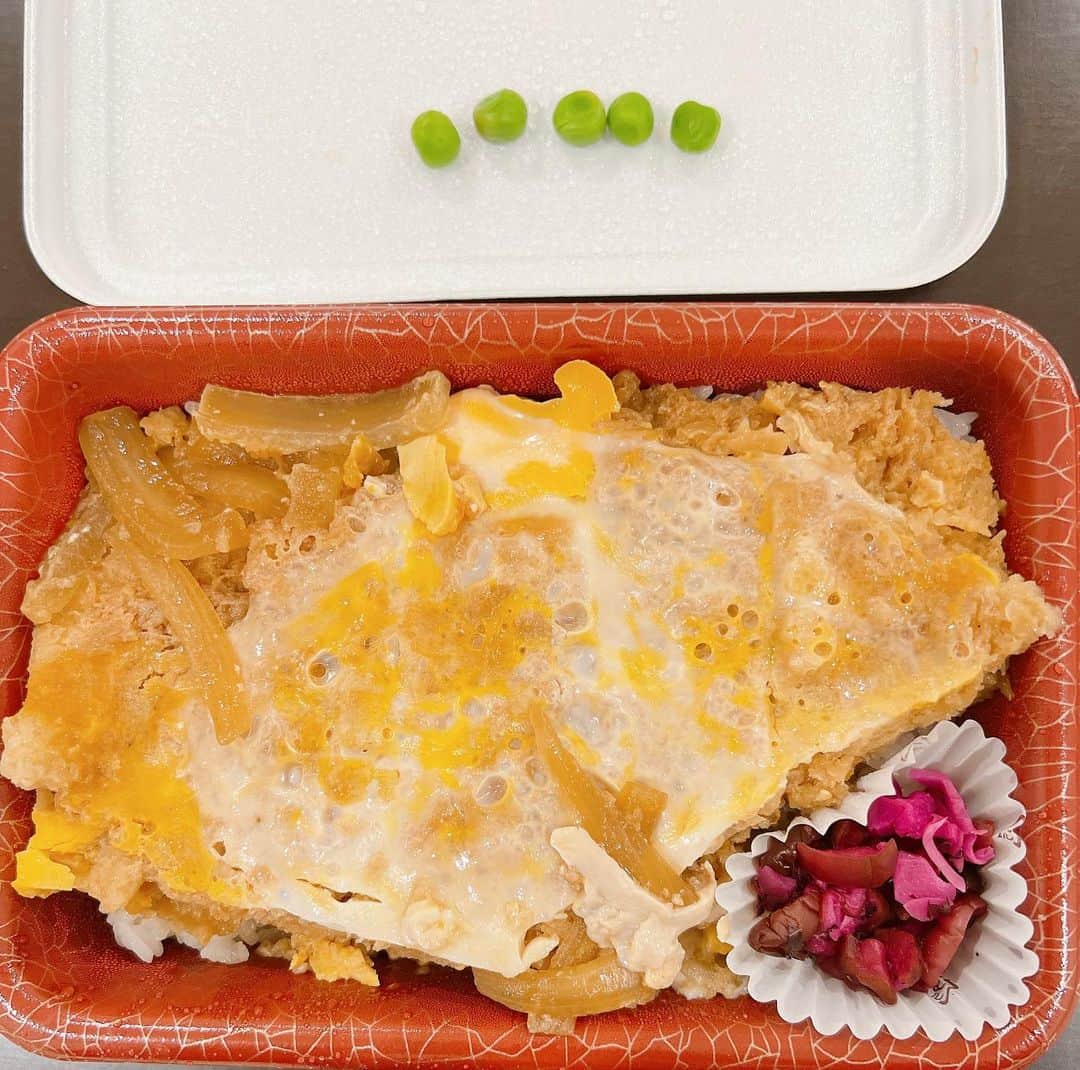 バカリズムのインスタグラム：「バズリズム飯 浅草今半」