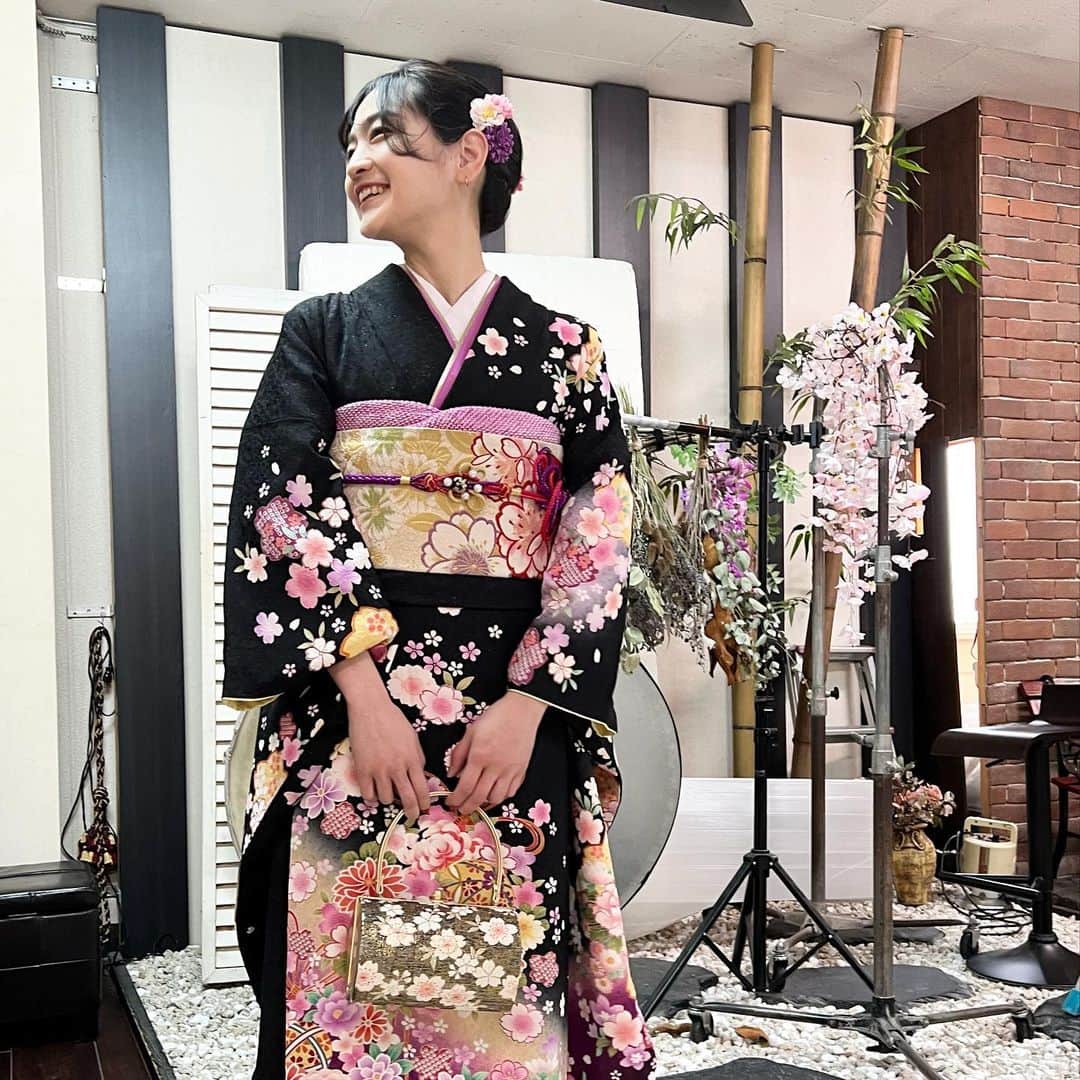 佐藤 渚のインスタグラム：「黒はあまり選ばないから新鮮でした」