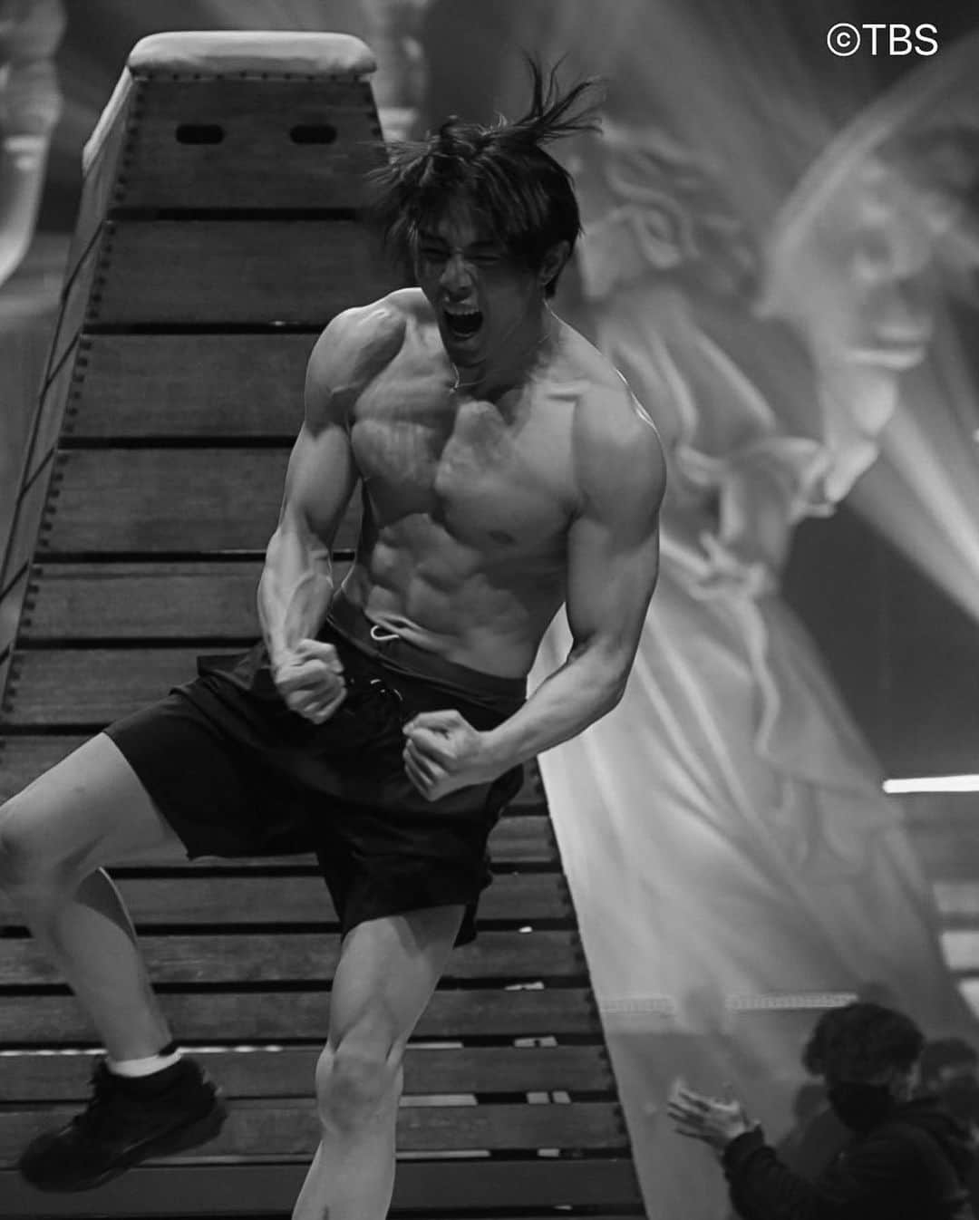 のインスタグラム：「【スポーツ男子頂上決戦　2022】をご覧頂き、本当にありがとうございました🙇‍♂️✨  1人では確実に勝つ事の出来ない戦いでした。  仲間、ファンの皆様、スタッフさん、家族。 沢山の方々に支えて頂き勝ち取ったチャンピオンです。  この言葉に尽きます。  本当にありがとうございました。  海青」