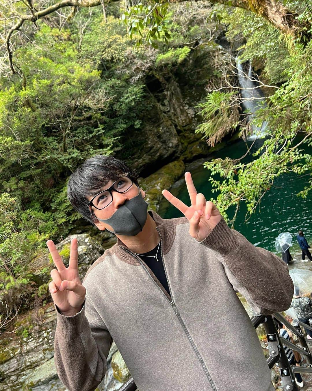 吉田三郎さんのインスタグラム写真 - (吉田三郎Instagram)「ずっと行きたいと言ってた場所にやっと行けました！！ 凄く良い所でした♫ そういえば髪切りすぎました‼︎笑 #高知県」3月23日 10時05分 - yoshi_da318