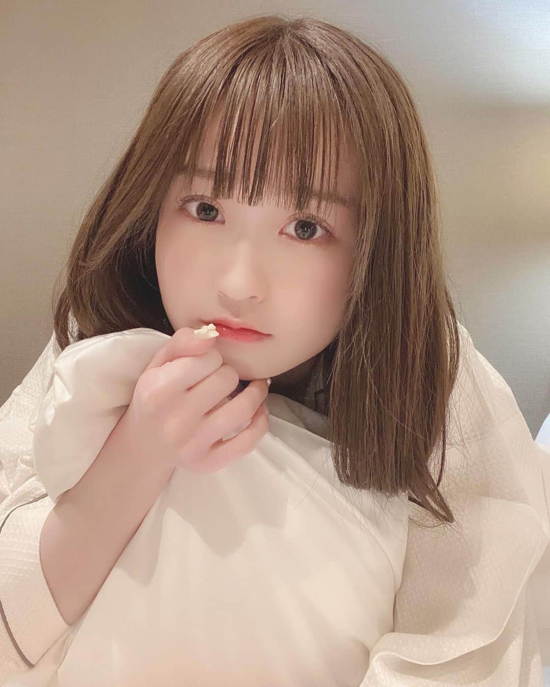 佐野心音のインスタグラム：「一緒に寝る？」