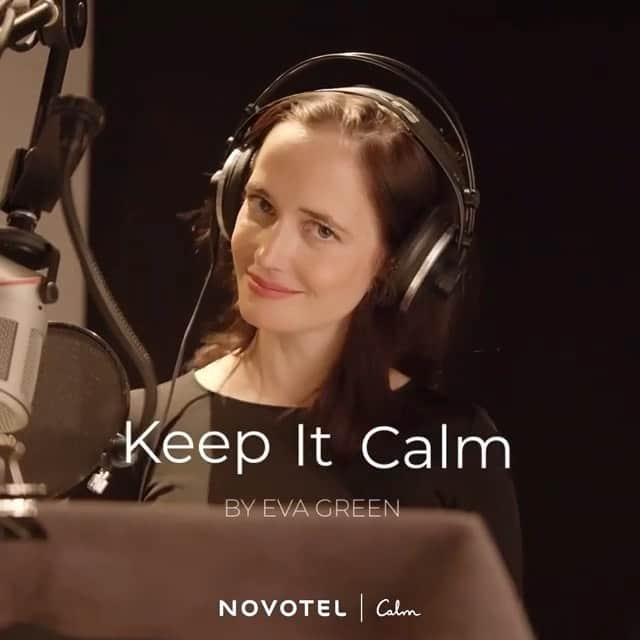 エヴァ・グリーンのインスタグラム：「What calms you down ?  #FindYourCalm with @calm x @novotelhotels latest Sleep Story Above the World, The Aeronauts. French version voiced by me. Link in bio.   #Mindfulness #TimeWellSpent #ad」