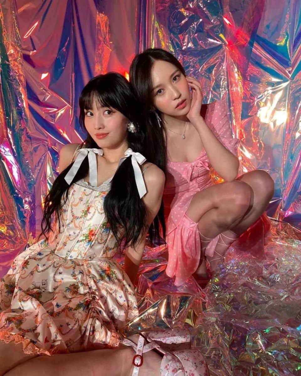 TWICEさんのインスタグラム写真 - (TWICEInstagram)「미탄 탄죠비오메베또💗🥳💗🥳」3月24日 18時55分 - twicetagram