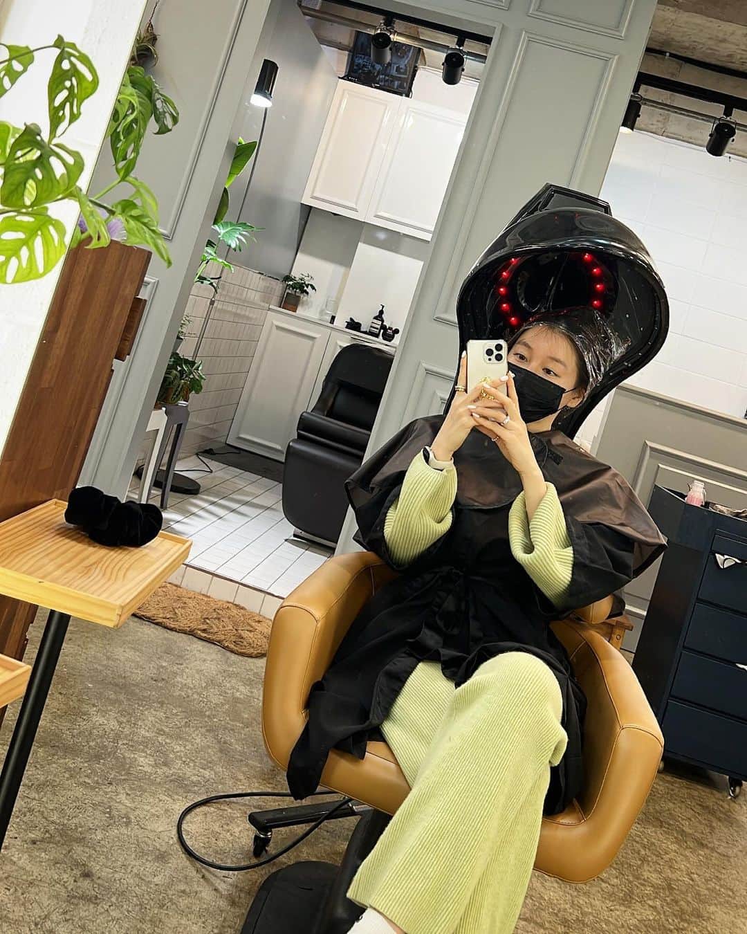 のインスタグラム：「- 오늘 소아과 처방전 심부름 갔는데 “어머님 어떻게 오셨어요??……….” ^^*충격근황..야어ㅓ너&!?-여ㅓ누!!!!!!!」