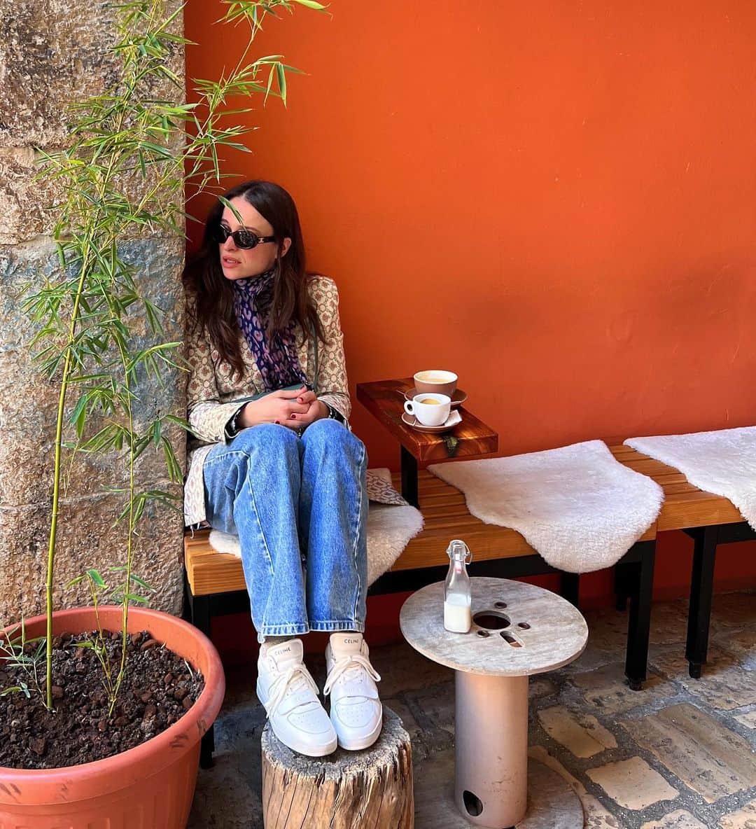 リュプカ・ゴイッチのインスタグラム：「☕️🧡」