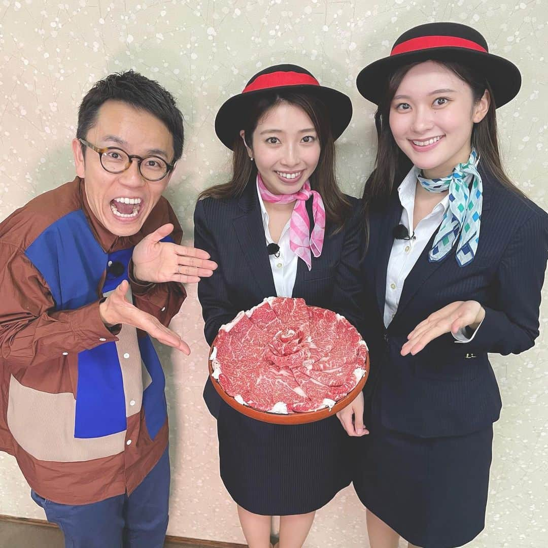 小椋寛子さんのインスタグラム写真 - (小椋寛子Instagram)「市川さんとまっすんとHISさんのバスツアーに行ってきました🚌 今回はまっすんと2人でガイド😊 今週の「土日どーする？」ご覧ください☺️✨  #おは土 #おはよう朝日土曜日です #ABCテレビ #HIS さん #バスツアー #バスガイド #増田紗織 アナウンサー #女と男 #市川さん」3月24日 18時05分 - ogura_hiroko