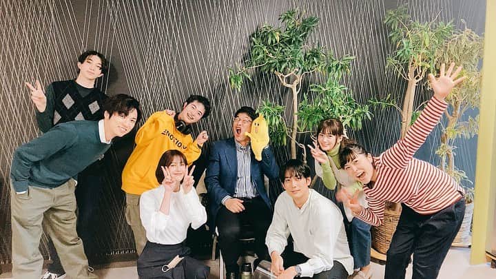 松本若菜のインスタグラム：「今夜、夜9時からparaviにて "復讐の未亡人" 第7.8話配信スタートです。  すなわち、最終話が観れてしまうのです。  すなわち、復讐に決着がつくのです。 ん？つくのか？  復讐の行方を是非見届けてください！！！！」