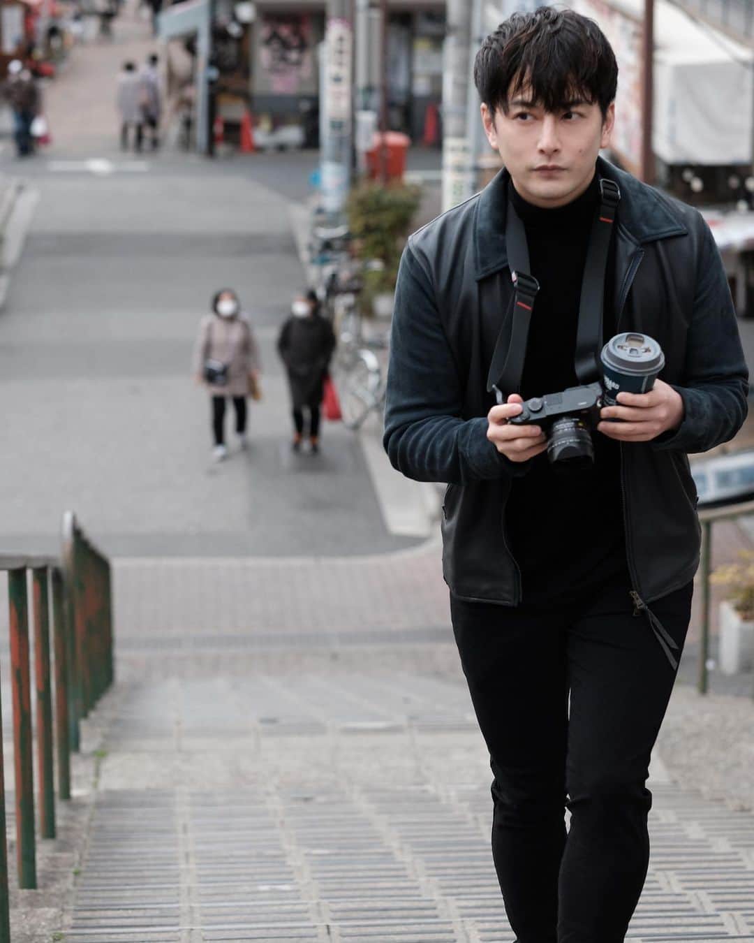 石黒英雄のインスタグラム：「🚶‍♀️📷」