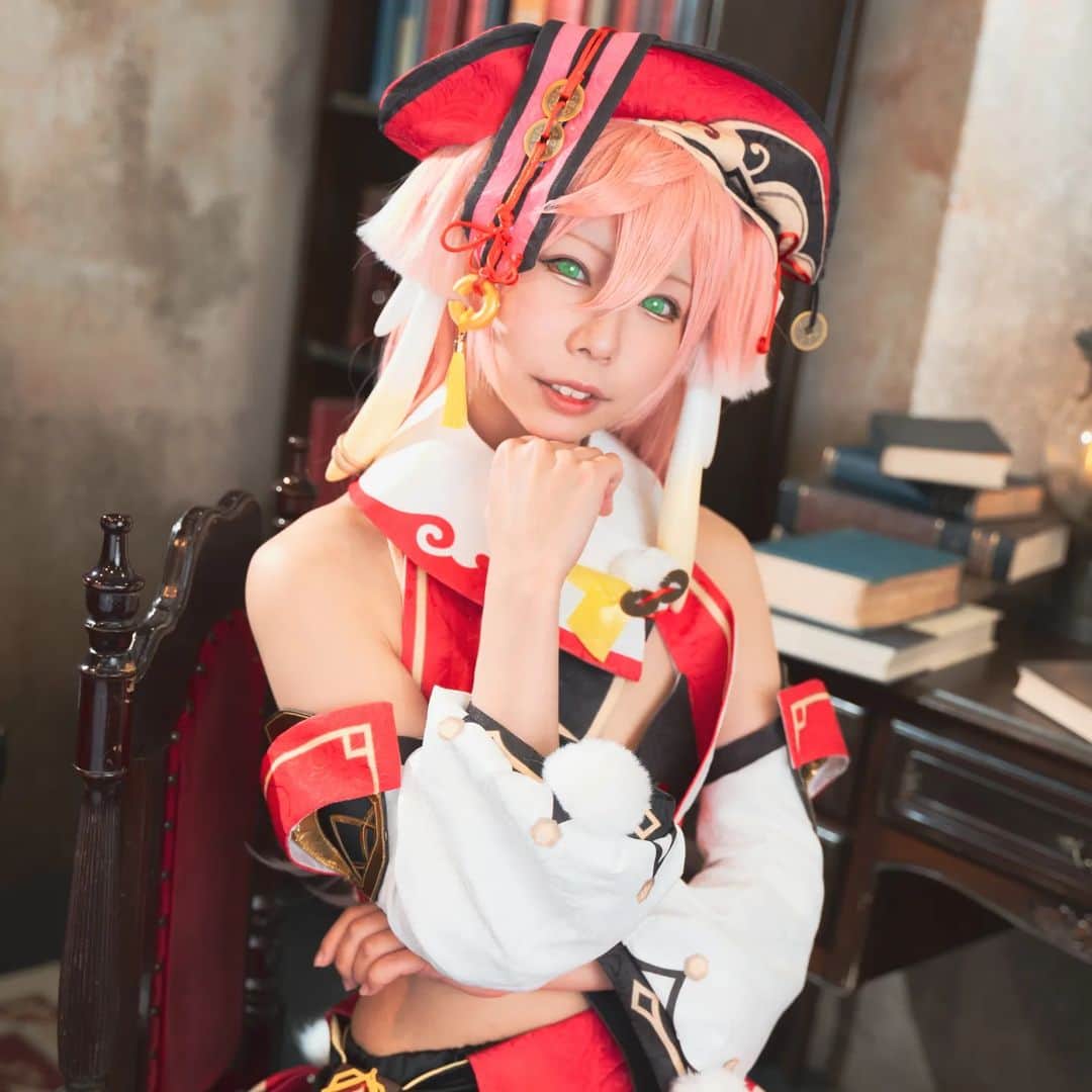 のインスタグラム：「#原神 #煙緋 #cosplay  #genshincosplay  #yanfei」