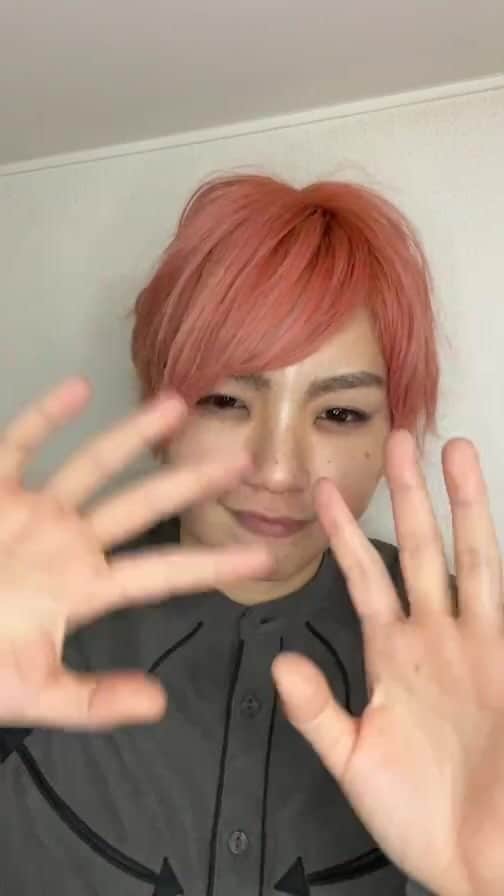 のインスタグラム：「ライブ配信アーカイブ  質問ありがとう！」