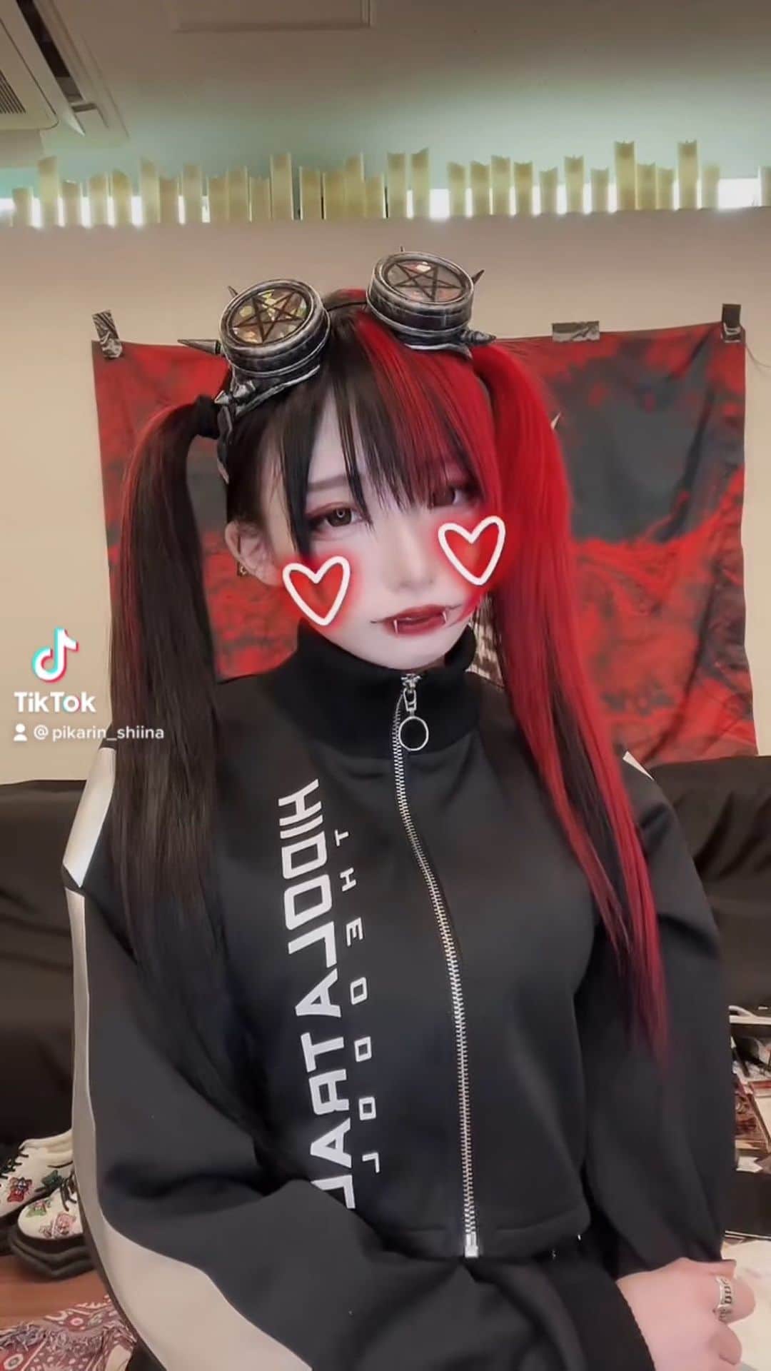 のインスタグラム：「てくとく最近更新しとるぜよ♆(⃔*`꒳´*魔)⃕↝」