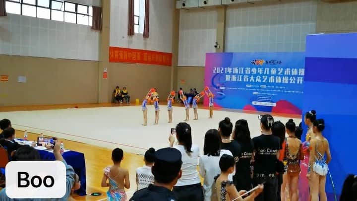 バオ・ユーチンのインスタグラム：「#rhythmicgymnastics  #中国艺术体操俱乐部 💗」