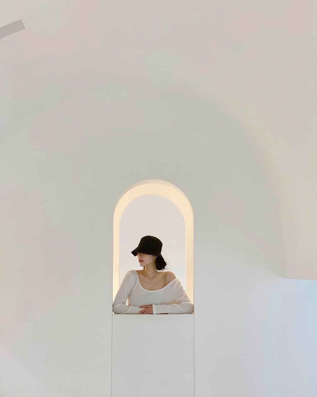 張香香のインスタグラム：「🪟」