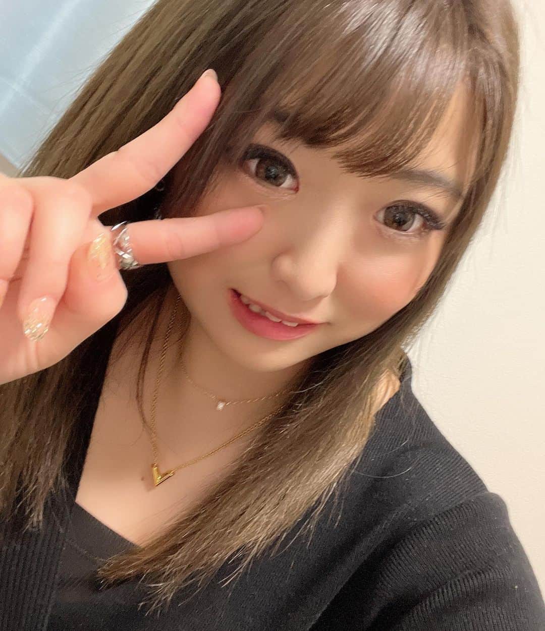 黒崎みかのインスタグラム：「今日も撮影楽しかった(*ˊᵕˋ*)੭ ੈ❤︎」